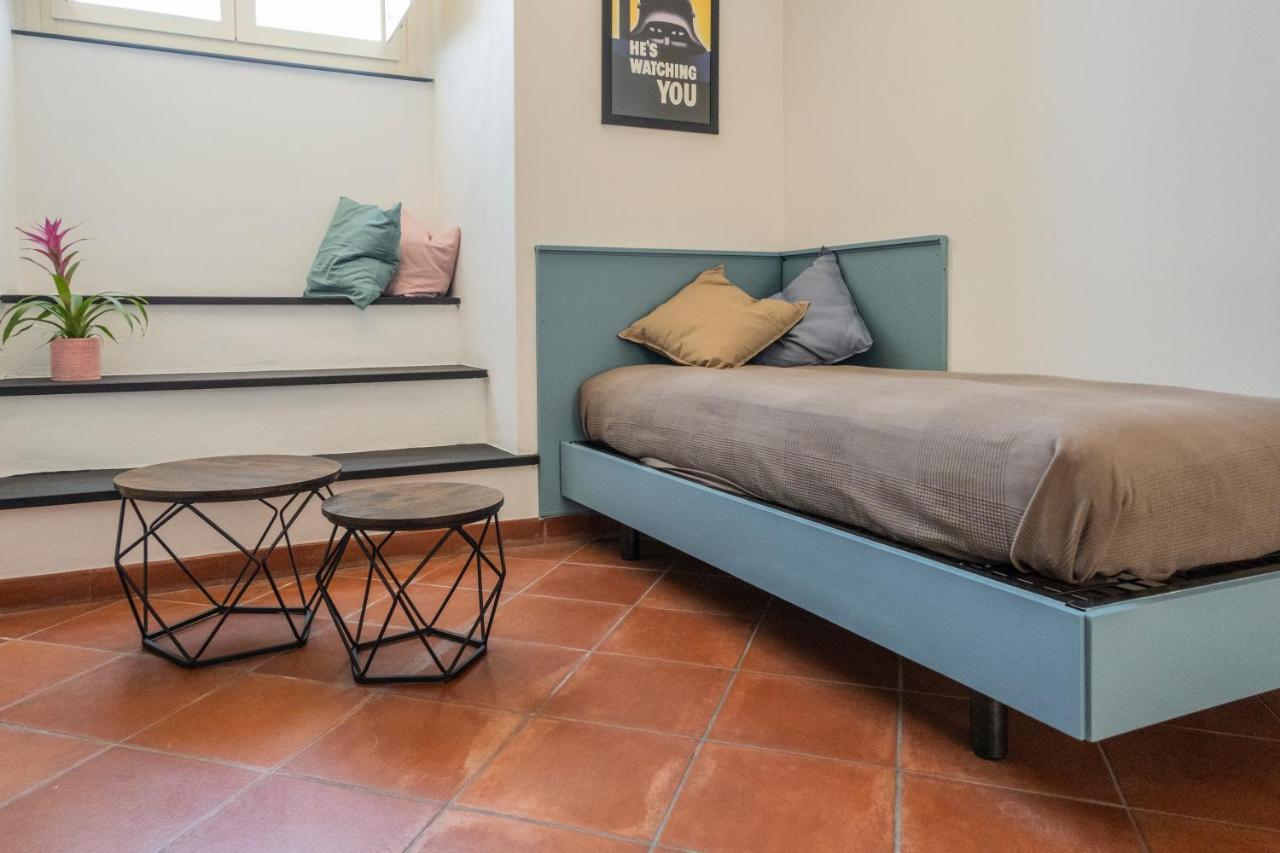 Palazzo Oddo Rental Rooms Альбенга Экстерьер фото