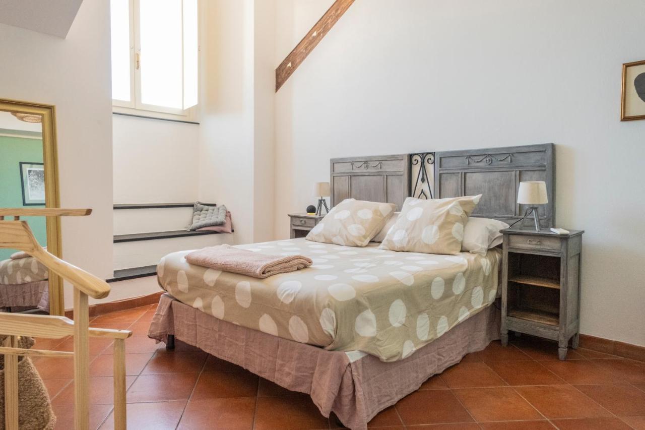 Palazzo Oddo Rental Rooms Альбенга Экстерьер фото